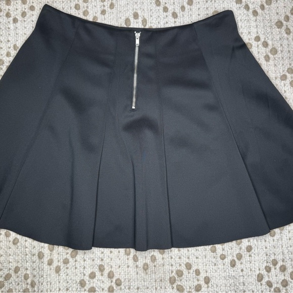 Gianni Bini Black A-Line Mini Skirt – Size Small - Picture 4 of 15